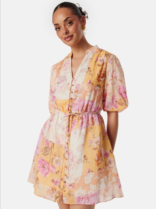 Ever New Dresses & Skirts - NWT - Ever New Curve “Loanna” Mini Dress